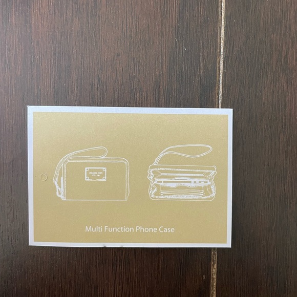 Michael Kors wristlet - Picture 2 of 5